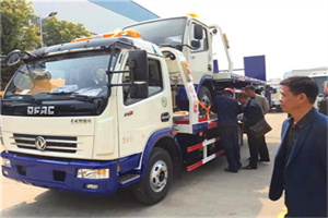 晋城汽车道路救援拖车价格